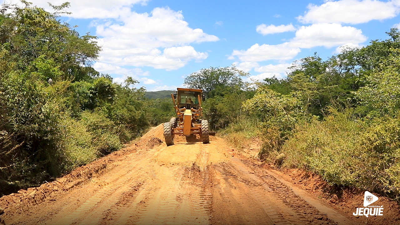 Prefeitura de Jequié segue com trabalho de recuperação das estradas rurais atingidas pelas fortes chuvas