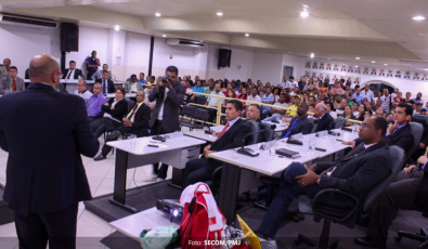 Secretário Municipal de Educação apresenta balanço das ações na Câmara de Vereadores de Jequié