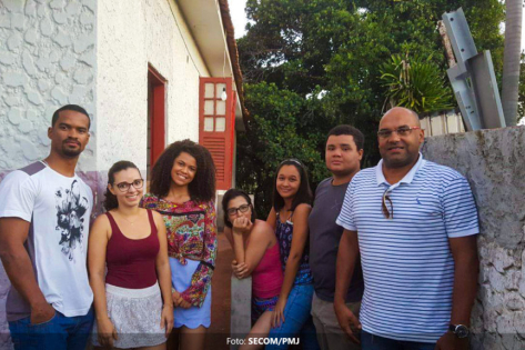 Secretário Municipal de Educação faz visita à Casa do Estudante de Jequié em Salvador
