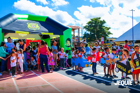 Como parte do Maio Amarelo, Prefeitura de Jequié promove ação de educação para o trânsito com estudantes municipais