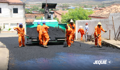 Prefeitura de Jequié amplia obras de pavimentação e contempla novas ruas da Cidade Nova e Loteamento Mirassol