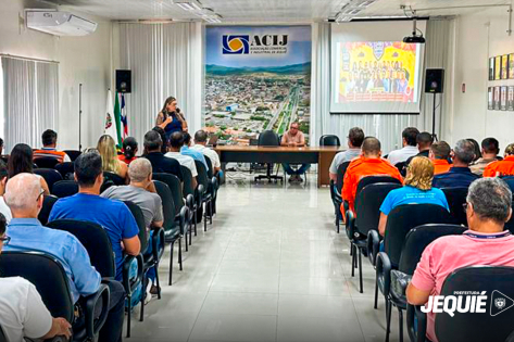 Prefeitura de Jequié apresenta projeto dos festejos juninos 2025 durante posse dos novos membros do Conselho Municipal do São João