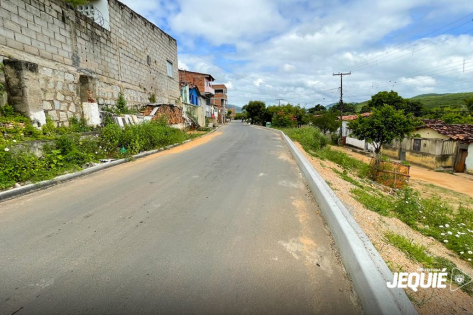 Prefeitura de Jequié avança com obras de pavimentação da Rua do Sal, Travessa Duque de Caxias e Avenida Nazaré