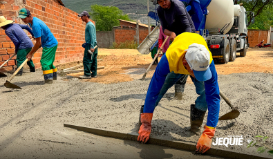 Prefeitura de Jequié avança com programa de pavimentação e melhorias viárias em novas ruas do Curral Novo