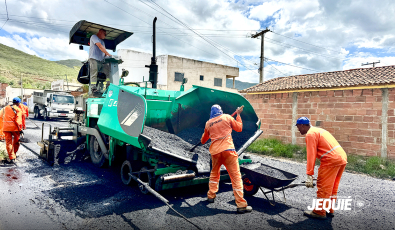 Prefeitura de Jequié segue ampliando obras de pavimentação no bairro KM 3