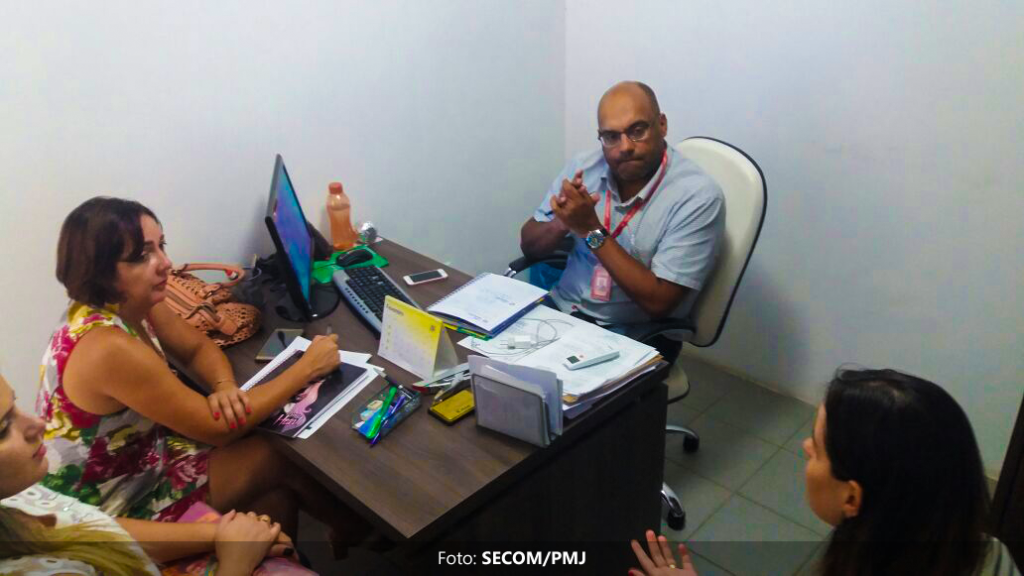 Campanha contra hanseníase e verminose nas escolas de Jequié