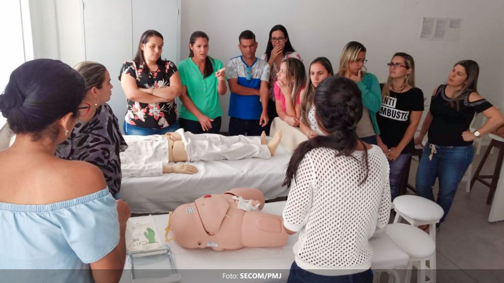Prefeitura de Jequié realiza oficina para enfermeiros da Atenção Básica
