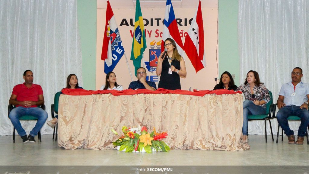 Prefeitura de Jequié entrega novos equipamentos aos agentes comunitários de Saúde