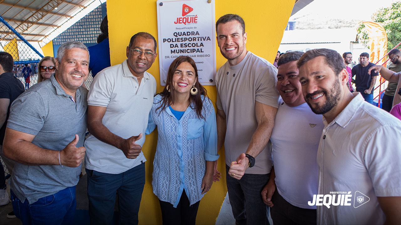 Prefeitura de Jequié lança programa "Quarta é Dia de Entrega" com requalificação da quadra da Escola Municipal Carlos Aguiar
