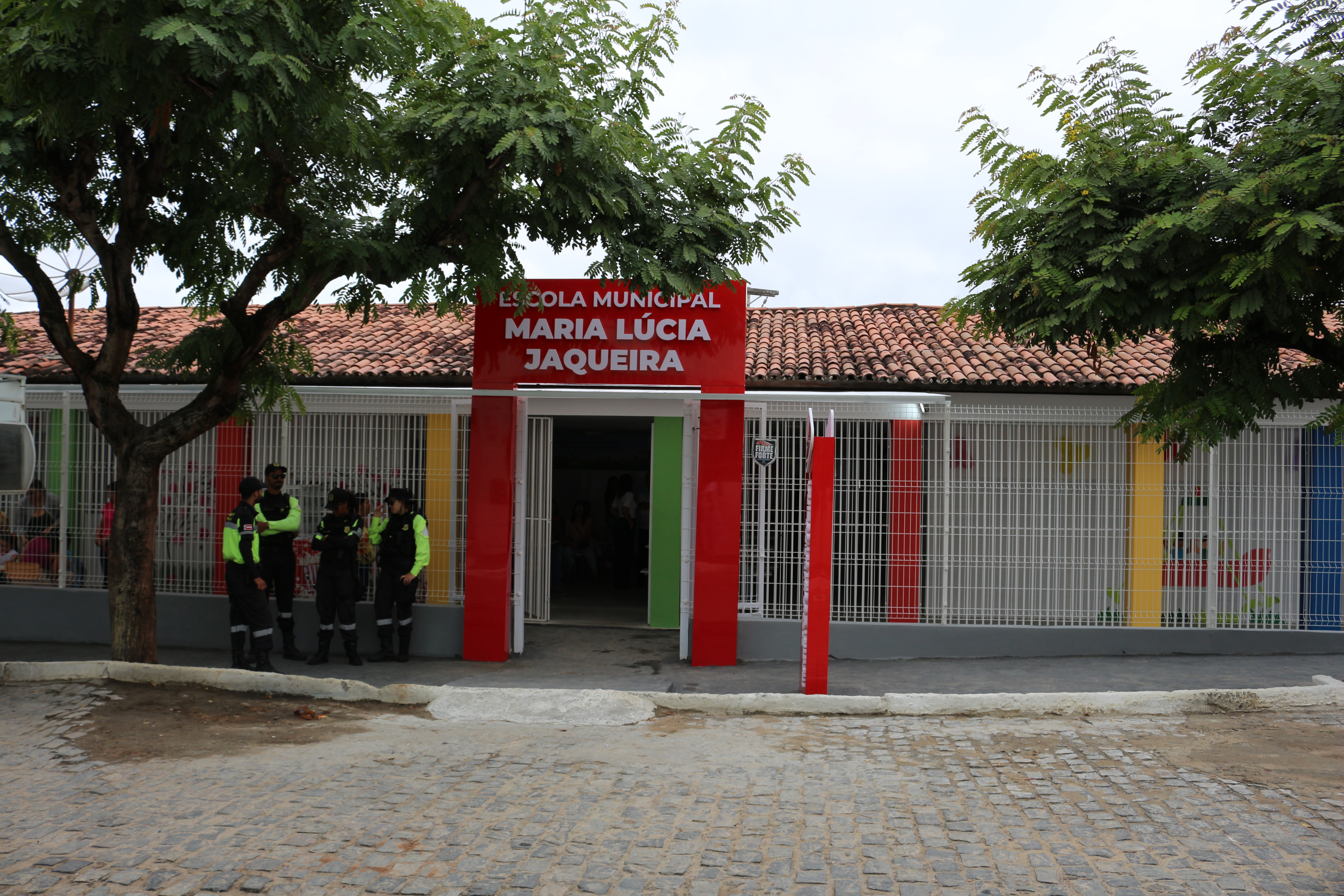 ESCOLA - Ampliação da Escola Maria Lúcia Jaqueira